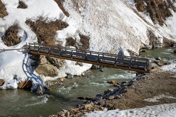奥地利蒂罗尔文特尔山谷冬季的美丽风景 — 图库照片