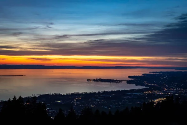 Schöner Sonnenuntergang Über Bergen Und See Den Alpen — Stockfoto