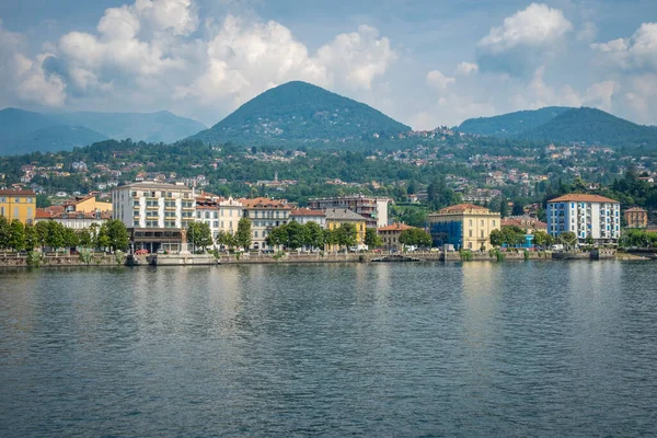 Città Mediterranea Europea Sulla Costa Del Mare — Foto Stock