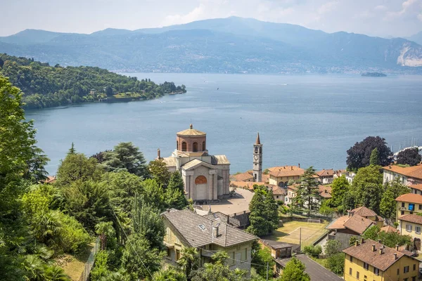 Interessante Architettura Chiesa Dentro Fuori Laveno Lago Maggiore Lombardia — Foto Stock