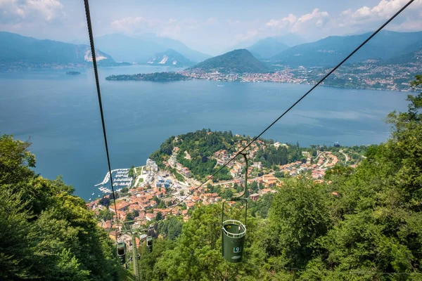 Székemelés Kádakkal Laveno Tól Poggio Sant Elsa Lago Maggiore Ban — Stock Fotó