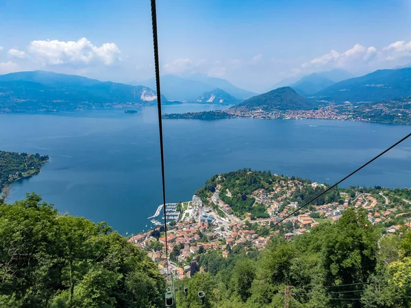 Székemelés Kádakkal Laveno Tól Poggio Sant Elsa Lago Maggiore Ban — Stock Fotó