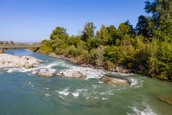Vorarlberg, Avusturya 'daki Bregenzerache' de dinlenme ve dinlenme