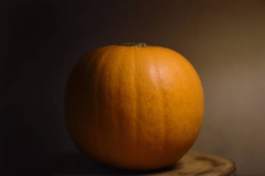 İç aydınlatmalı kabak derisi arkaplanı