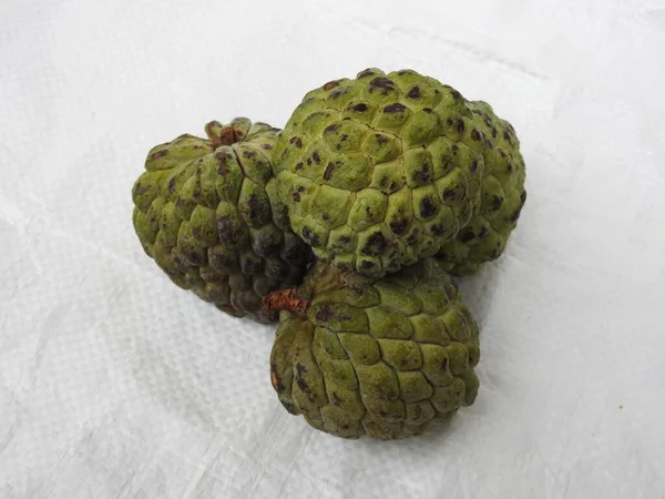 Closeup Green Color Indian Sugar Apple Sitaphal Fruit Isolated White — Stock Photo, Image