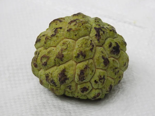 Closeup Green Color Indian Sugar Apple Sitaphal Fruit Isolated White — Stock Photo, Image