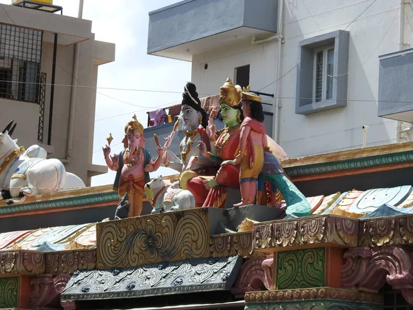 Κοντινό Πλάνο Του Όμορφου Θεού Των Ινδουιστών Άρχοντα Σίβα Άγαλμα — Φωτογραφία Αρχείου