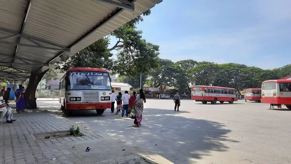 Maddur Karnataka India Nov 2020 Ksrtc Buszpályaudvar Épület Közelsége Buszos — Stock Fotó