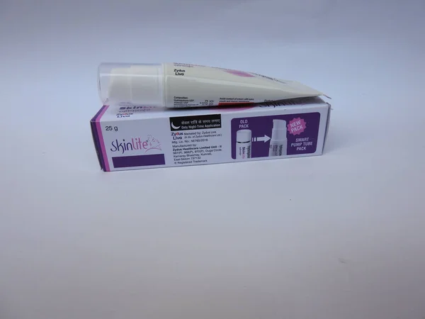 Bangalore Karnataka Hindistan Aralık 2020 Skinlite Cream 25G Pack Tube — Stok fotoğraf