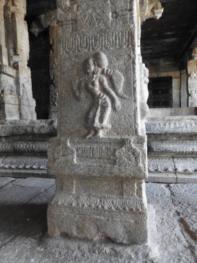 Hindistan 'ın Andhra Pradesh eyaletindeki Lepakshi' de bulunan güzel Veerabhadra Hindu tapınağına yakın plan