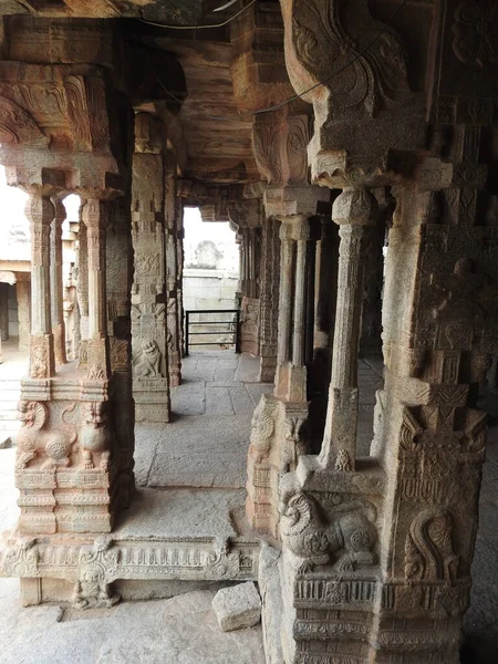 Primo Piano Del Bellissimo Tempio Veerabhadra Indù Situato Lepakshi Nello — Foto Stock