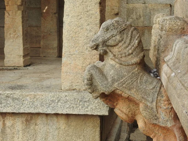 Primer Plano Del Hermoso Templo Hindú Veerabhadra Ubicado Lepakshi Estado —  Fotos de Stock