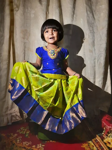 Bangalore Karnataka India Dec 2020 Closeup Beautiful Traditional Dressed Indian — Stock fotografie