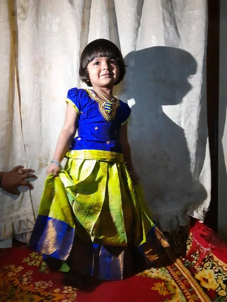 Bangalore Karnataka India Dec 2020 Closeup Beautiful Traditional Dressed Indian — Foto Stock