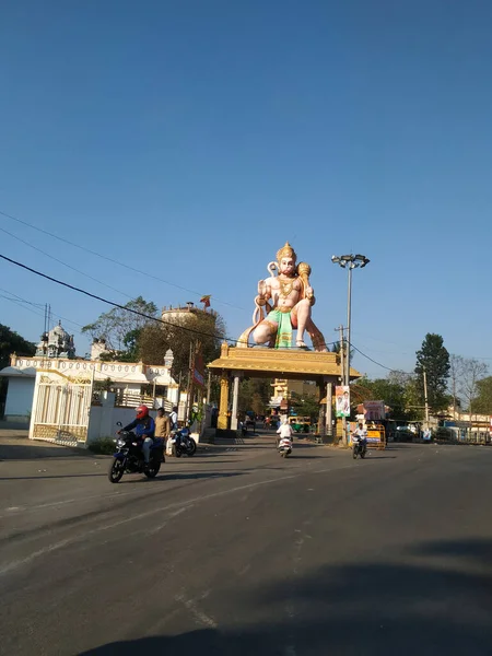 Ramanagara Karnataka Índia Março 2021 Encerramento Estatuto Hanuman Entrada Estrada — Fotografia de Stock