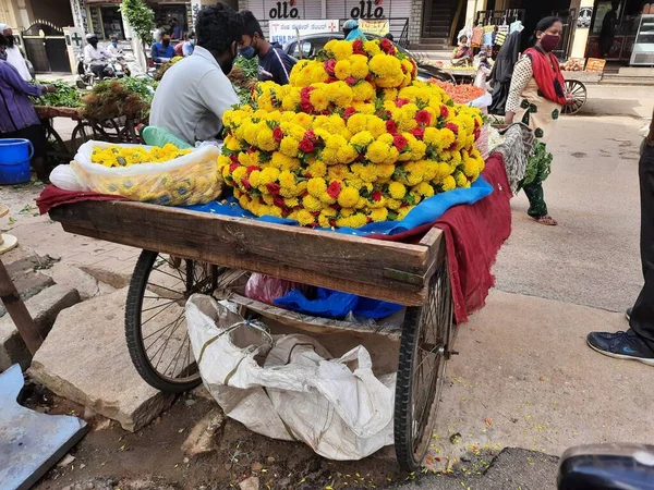 Bangalore Karnataka India May 2021 Detailní Záběr Muže Prodávajícího Barevné — Stock fotografie