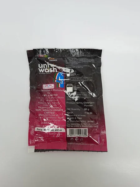 Bangalore Karataka India 2021 Closeup Uniwash Detergent Powder 90G Pack — 스톡 사진