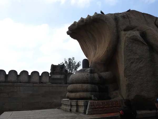 Крупный План Красивого Камня Высечен Огромный Храм Нага Лингам Лепакши — стоковое фото
