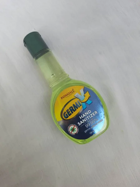 Bangalore Karnataka Indien Aug 2021 Närbild Patanjali Germi Hand Sanitizer — Stockfoto