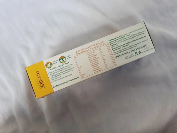 Bangalore Karnataka India Sie 2021 Zbliżenie Patanjali Dant Kanti Natural — Zdjęcie stockowe