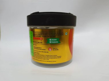 Bangalore, Karnataka, Hindistan-Aug 10-2021: Set Wyle Style Saç Jel Ultimate Hold, 250 ml plastik kap veya beyaz arkaplanda izole edilmiş şişe