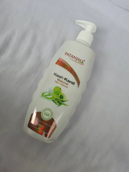 Bangalore Karnataka Índia Aug 2021 Patanjali Kesh Kanti Shampoo Limpador — Fotografia de Stock