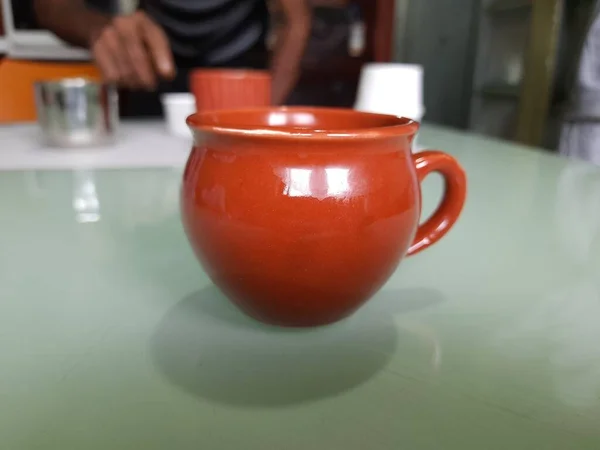 Primer Plano Arcilla Color Rojo Marrón Taza Café Arena Una — Foto de Stock