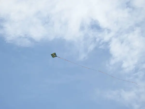 Nahaufnahme Von Bunten Drachen Fliegen Wind Bangalore Stadt Mit Himmel — Stockfoto