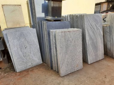 Banyo ve çamaşır bezi yapımında kullanılan taşların eşit büyüklükte olduğu yakın plan.