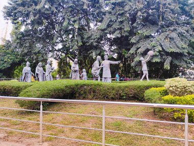 Bangalore, Karnataka, Hindistan-26 Ekim 2025: Japon temalı güzel zen parkı, Buddha Shanthi Kanive Nagarbhavi.
