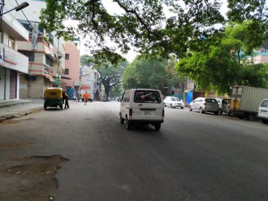Bangalore, Karnataka, Hindistan-17 Nisan 2020: Corona Kilitleme Zamanı Dasarahalli Çemberi 'nin yakın görüntüsü.