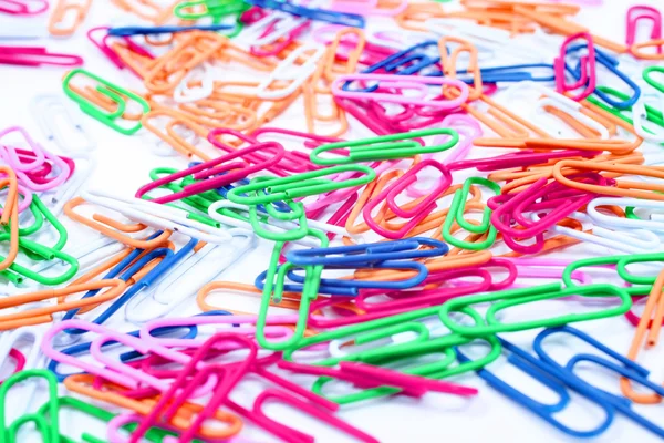 Pile of colorful paper clips — Stock Photo, Image