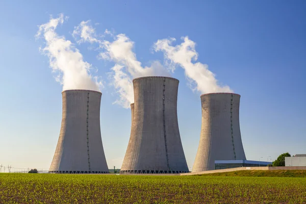 Centrale Nucléaire Dukovany République Tchèque Europe Images De Stock Libres De Droits