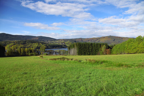 Весна и пейзаж
