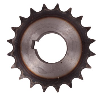 Beyaz arka plan üzerinde izole metal siyah dişli