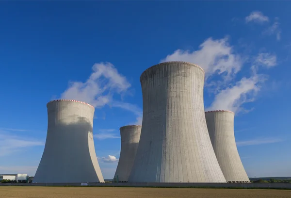 Centrale nucléaire de Dukovany en République tchèque Europe — Photo