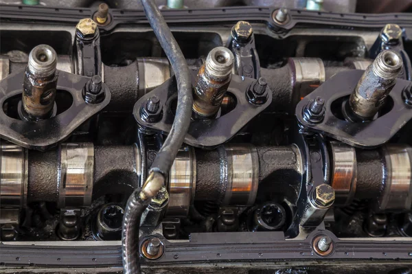 Motorn i en bil, detalj — Stockfoto