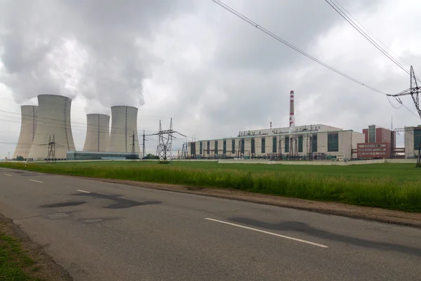 Central nuclear Dukovany en República Checa Europa — Foto de Stock