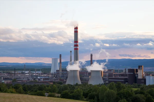 Planta industrial petroquímica, República Checa — Foto de Stock