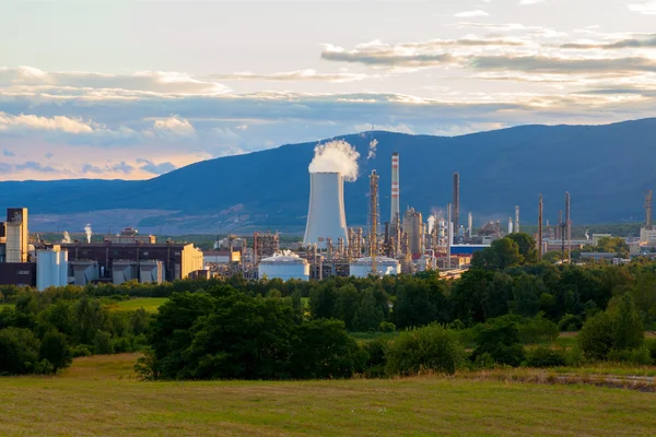 Petrochemische Industrieanlage, Tschechien — Stockfoto