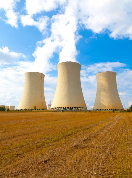 Kernkraftwerk Dukovany in der Tschechischen Republik — Stockfoto