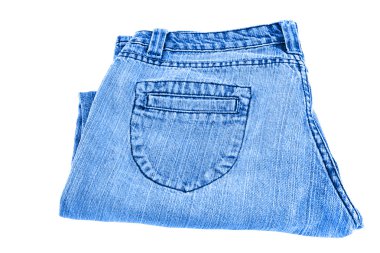 Beyaz arkaplanda mavi kot