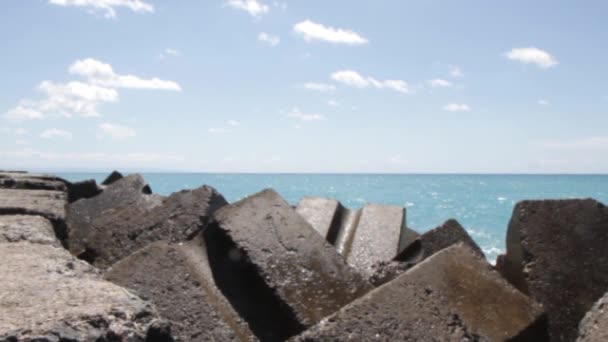 Waves crashing on the dike — Stock Video