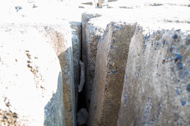 dalgakıranlar, geometrik desenler, siyah ve beyaz