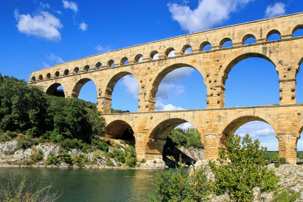 Pont du gard, södra Frankrike — Stockfoto