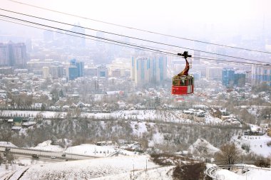 Almatı, Kazakistan'ın kok-tobe Dağı