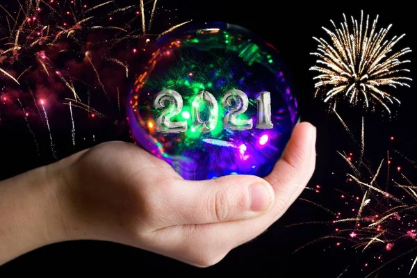 Przyniesie Nam Rok 2021 Szczęśliwego Nowego Roku Prorocza Świecąca Kula — Zdjęcie stockowe