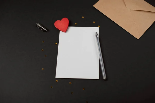 Sheet Paper Pen Wooden Heart Craft Envelope Dark Black Background — Stock Photo, Image