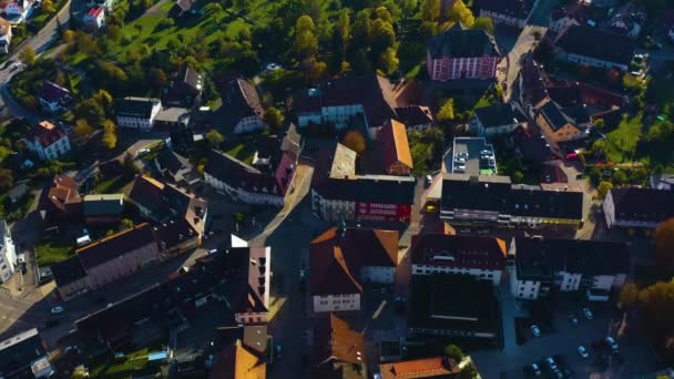 Flygfoto Över Staden Bondorf Tyskland Solig Eftermiddag Hösten Höst — Stockvideo
