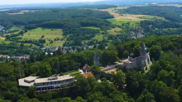 Luftaufnahme Der Burg Frankenstein Nahe Dem Mühltal Deutschland — Stockvideo